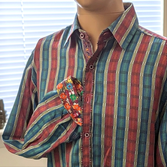 Robert Graham Other - Robert Graham Stripped Button Down Mens Medium Paisley Under Cuff and Collar